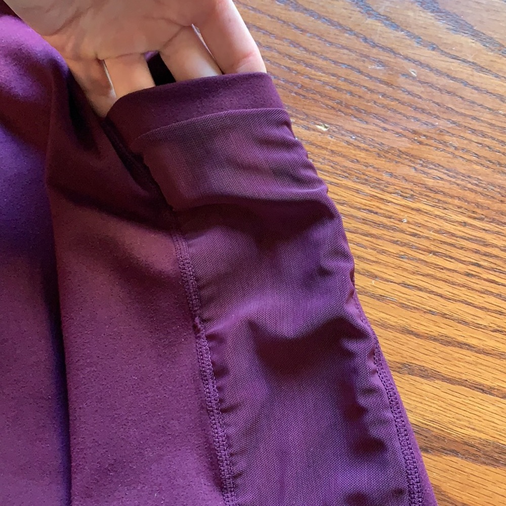 Fabletics Ruched Capris - Picture 4 of 5